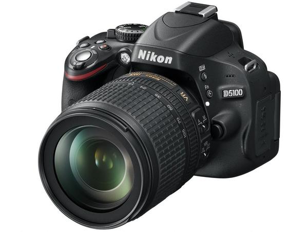 Nikon D5100 + AF-S DX 18-105mm ED VR