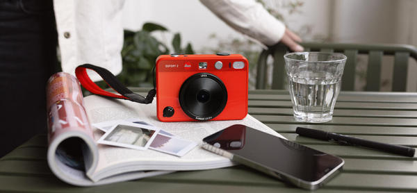 digitale Sofortbildkamera Display & Ausstattung Leica Camera Sofort 2 Red