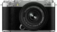 Fujifilm X-M5 + XC 15-45mm f/3.5-5.6 OIS PZ silber