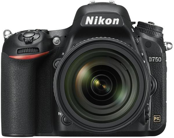 Nikon D750 Kit 24-85 mm