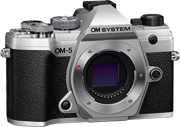 OM System OM-5 Body silber