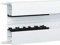 Hager BRN6521019016 Br&uuml;stungskanal-Unter Teil Profil Ger&auml;teeinbau BRN 65x210mm