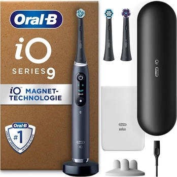 Oral-B iO Series 9 Plus Edition all black