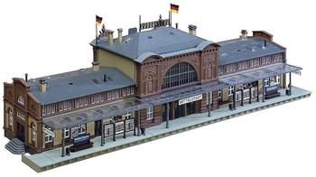 Faller Bahnhof Mittelstadt (110115)