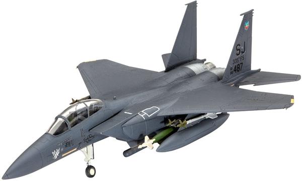 Revell F-15E Strike Eagle & Bombs (03972)