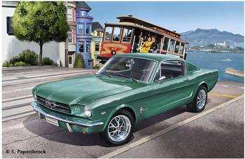 Revell 1965 Ford Mustang 2+2 Fastback (07065)