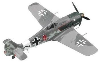 Easy Model FW190A-8 "Red 8" IV./JG3, Uffz. W. Max.