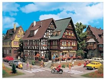 Vollmer Boutique mit Inneneinrichtung und LED-Beleuchtung, Funktionsbausatz (43694)