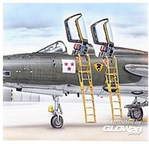 Glow2B Plus model Ladders F-105 F/G 6794040