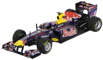Minichamps Red Bull Renault RB7 Mark Webber - 2011