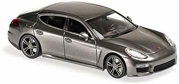 Minichamps Porsche Panamera Turbo S 2013 1:43
