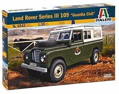 Italeri Land Rover 109 Guardia Civil (6542)