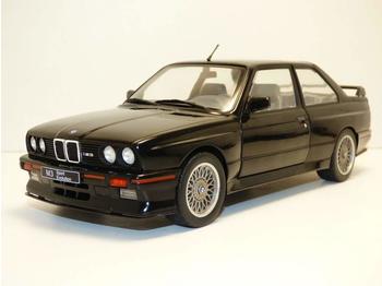 Schuco BMW M3 Sport Evo 1:18 schwarz 1990 (84380)