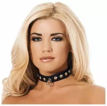 Rimba Halsband verziert mit Nieten Schwarz M-L