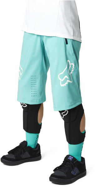 Fox Woman Defend Shorts teal