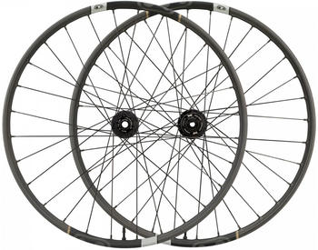 Crankbrothers Synthesis E 11 Carbon Disc 6H 27,5" Boost black 27,5" (VR 15x110 Boost + HR 12x148 Boost) Shimano