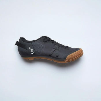 UDOG Distanza carbon cinder black