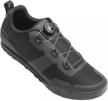 Giro Tracker black