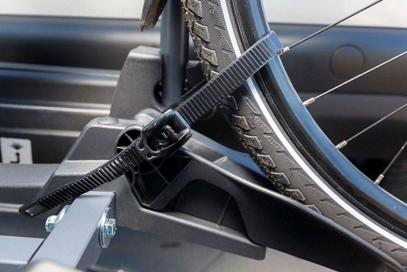 abstand fahrrad pkw lücke zu klein