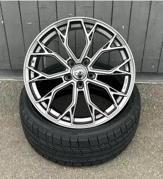 Damina Performance DM18 8.5x20 5/112 ET45 (verschiedene Farben)