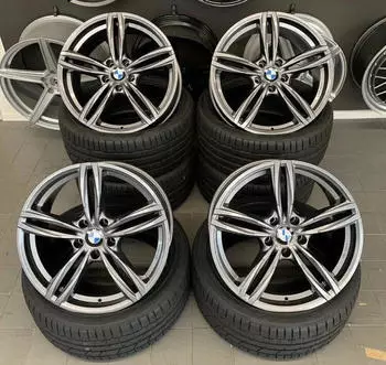 Ultra Wheels Boost 8.0x18 5/120 ET30 (verschiedene Farben)