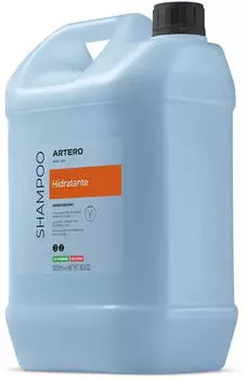 Artero Feuchtigkeitsspendendes Hundeshampoo spendet viel Feuchtigkeit und hält einen langhaarigen Hund (5 l)