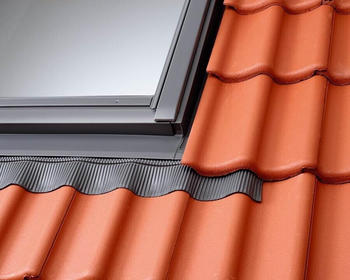 Velux EDZ 2000 Aluminium Eindeckrahmen für Ziegel inkl. BDX Dämm- und Anschlussset UK04
