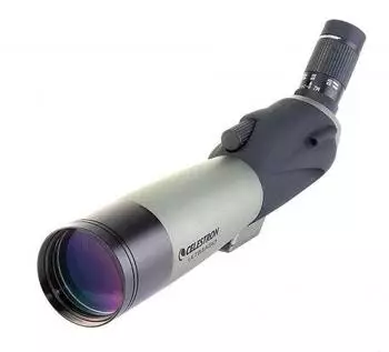 Celestron Ultima 80 schräg