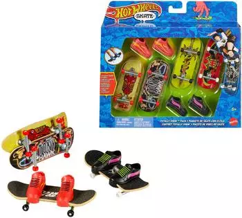 Hot Wheels Skate Fingerboard & Schuhe Multipack, 4 Boards, 2 Paar Schuhe (HGT84)