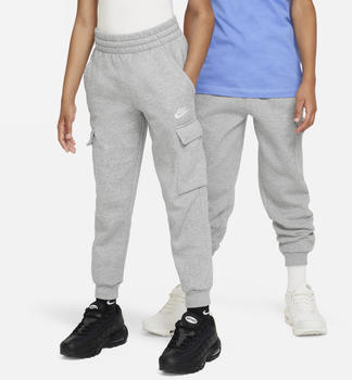 Nike Sportswear Club Fleece Cargohose f&uuml;r &auml;ltere Kinder (FD3012) dark grey heather/base grey/white