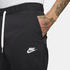 Nike Club schmal zulaufende Herrenhose aus Webmaterial (DX0623) black/white