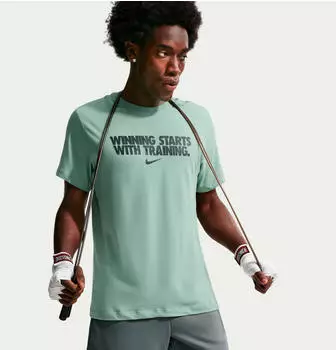 Nike Dri-FIT Graphic T-Shirt (HV4187) steam/dk smoke grey