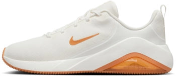 Nike Bella Trainingsschuhe beige