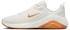 Nike Bella Trainingsschuhe beige