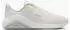 Nike Bella 7 Trainingsschuh sail/metallic silver-photon dust