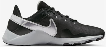 Nike Legend Essential 2 black/metallic silver/photon dust/metallic cool grey