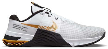 Nike Metcon 8 white/black/photon dust/gold suede