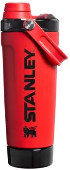Stanley The Activate Shaker (600ml) red