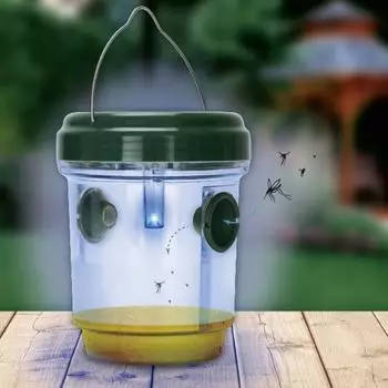 Je Cherche une Id&eacute;e TRAMPA PARA MOSQUITOS SOLAR