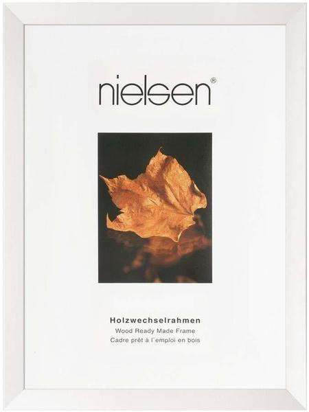 Nielsen Holzrahmen Essential 18x24 weiß