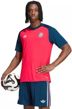 Adidas FC Bayern München Pre-Match Shirt 2026/2027