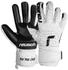 Reusch Torwarthandschuhe 'Attrakt Freegel Infinity' schwarz weiß
