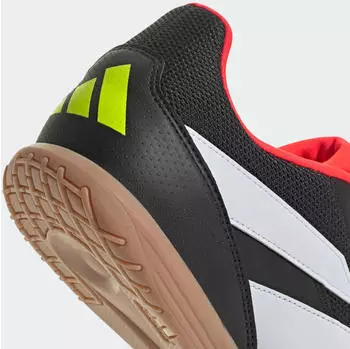 Adidas Predator Club IN Sala (IG5448) core black/cloud white/solar red – Hochwertige Materialien für maximalen Komfort