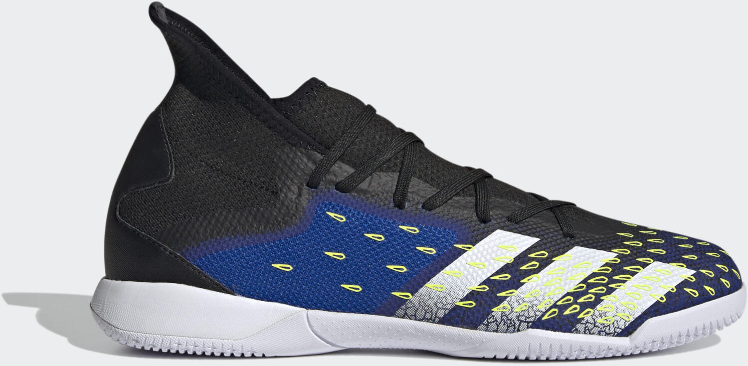 Adidas Predator Freak.3 IN Core Black/Cloud White/Royal Blue Test ❤️  Testbericht.de Mai 2022