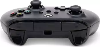 PowerA Wired Controller for Xbox Series X|S - Black – Vielseitige Anschlussmöglichkeiten und einfache Handhabung