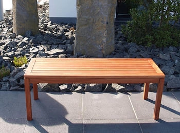 TPFGarden Gartenbank Hockerbank Solano 120 cm 2sitzer Outdoorbank Eukalyptus FSC®Zertifiziert (TPFGFSOLANO)