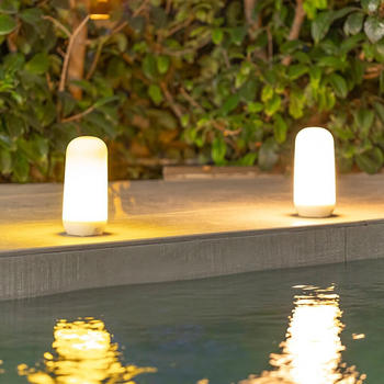 Newgarden Candy LED-Tischleuchte mit Flammeneffekt