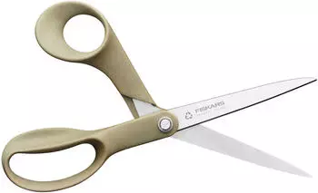 Fiskars ReNew Universalschere 21 cm (1062544) – Fiskars ReNew Universalschere 21 cm (1062544) – Ihr vielseitiger Gartenhelfer