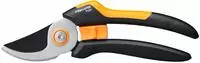Fiskars Gartenschere Solid M P321, 1057162, Bypass, Schneidleistung bis 20mm &Oslash;