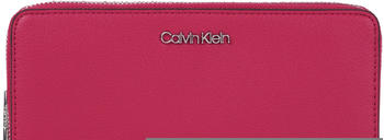 Calvin Klein CK Must (K60K606698) cerise